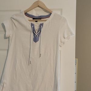Tommy Hillfiger size small top.